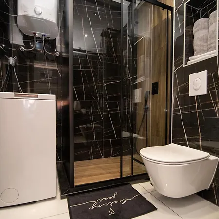 アパート Exclusive Heart